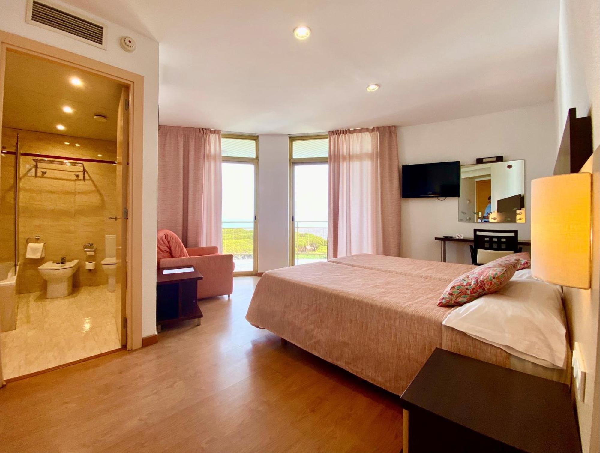 Hotel Blaumar Blanes Exterior photo